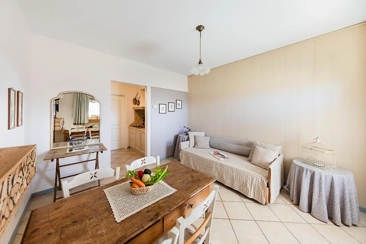 Apartment Ferienwohnung Garda Country House By Wonderful Italy Lonato del Garda