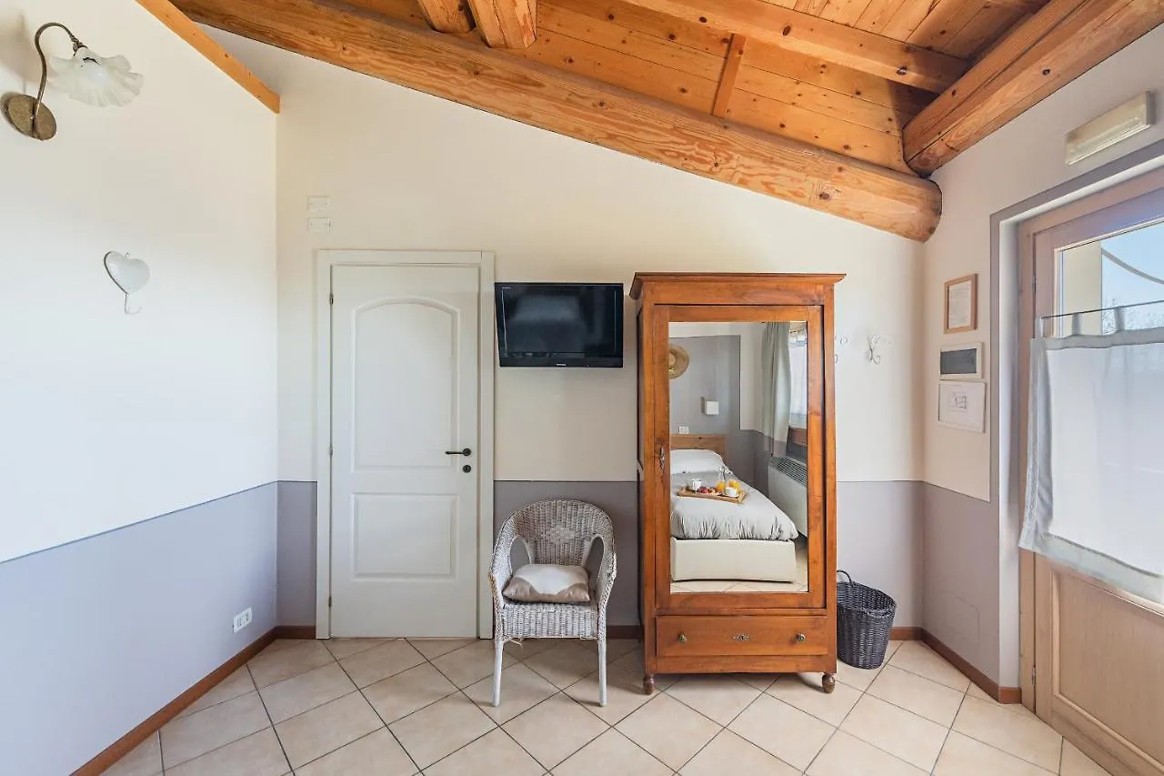 Apartment Ferienwohnung Garda Country House By Wonderful Italy Lonato del Garda