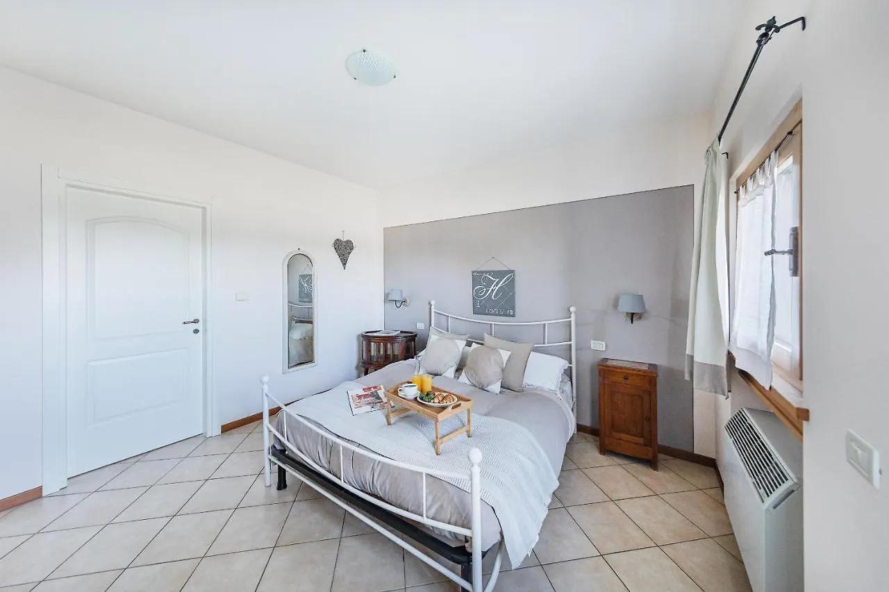 Apartment Ferienwohnung Garda Country House By Wonderful Italy Lonato del Garda